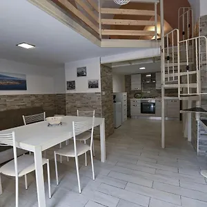 Appartamento San Camillo House, Catania